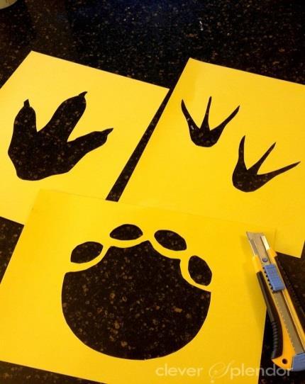A Science Activity Materials Pencil Crayons Scrap paper Animal paw print sheet Tip: Encourage students to be on the lookout for animal paw prints, in their home, at the park or at the beach and if
