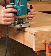 Fit the core to the bench Attach the hardware to the bench, and get the vise core riding