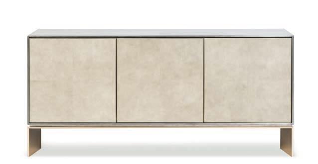 5h CODE: 048952 CA961 C2456 BRASS CARVED LIQUID METAL LACQUER / WHITE GOLD LIQUID METAL LACQUER / SATIN LIGHT BRASS MIRÒ Buffet with three doors.