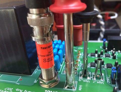 For the V DS measurement, a probe-tip adapter is provided on the P PCB that accommodates the 4 MHz bandwidth, high-voltage passive probe [PPE4KV] from Lecroy.