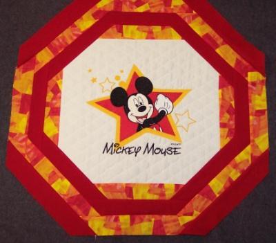 Four Sided Placemat This fun project is great for those who have limited space but
