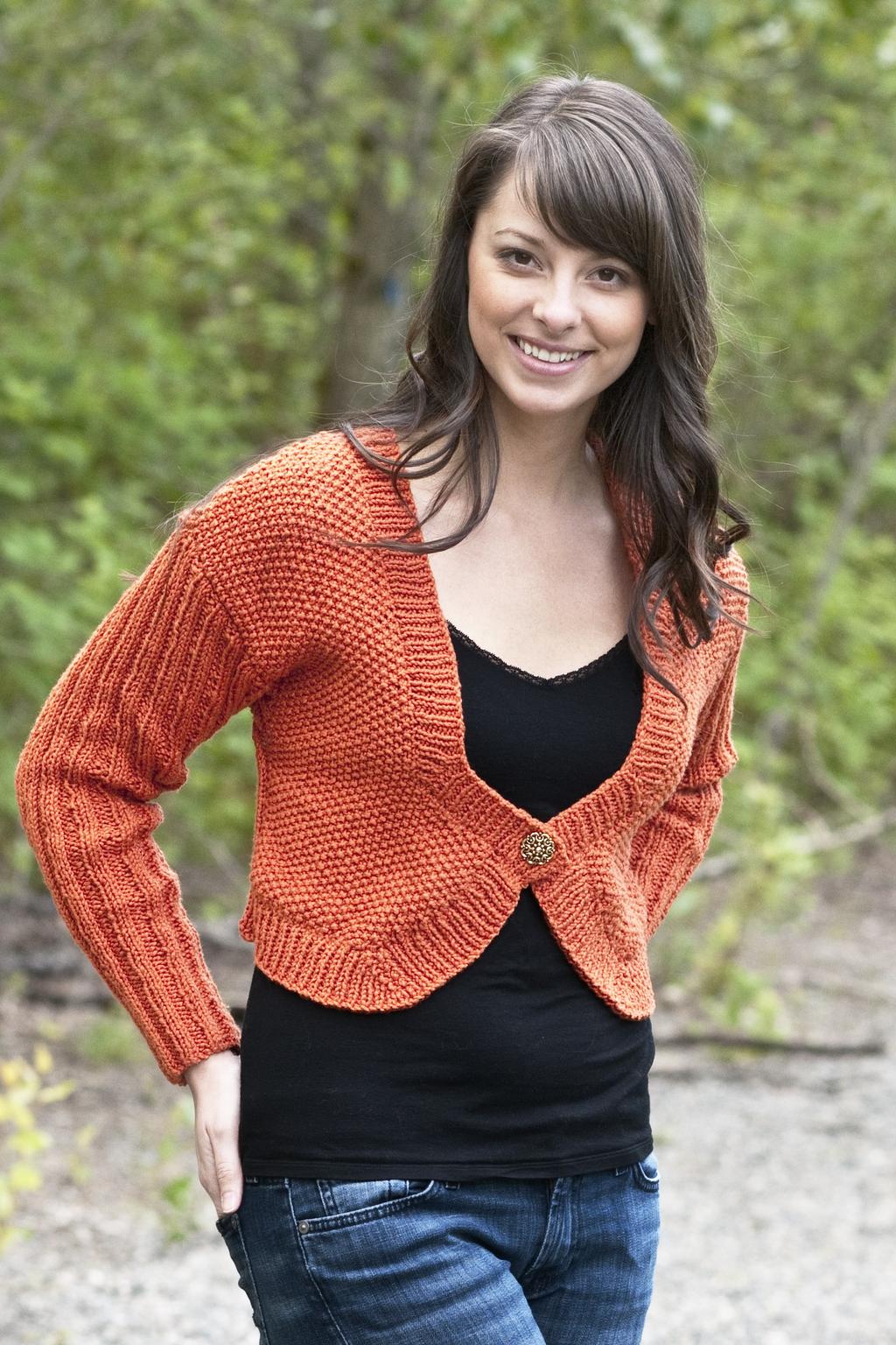 Luna Seed Stitch Cardigan Designed by Marilyn Peters Skill level: Easy Finished Sizes: Bust: 32 (34, 36, 38, 40, 42 ) Length: 16 (16, 16, 17, 17, 17 ) Sleeve: 18 (18, 18, 19, 19, 19 ) Materials: