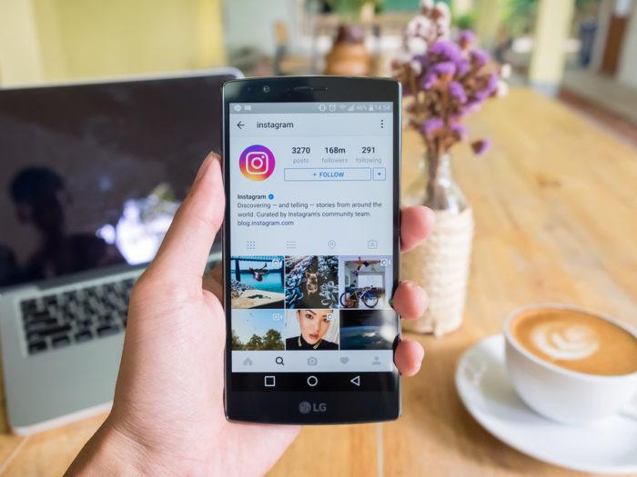 CHAPTER 2 INSTAGRAM STATISTICS Did you know that Instagram has 600 million active users and that 120 million photos are shared every day? That s not all There s a lot more you all need to know.