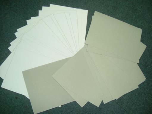 PACKAGING PAPER White Testliner for carton box -Substance:150gsm,80gsm,120gsm,etc -Roll width:1400 mm.