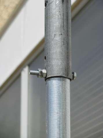 The inner and outer pipes are connected via a 10-24 bolt.