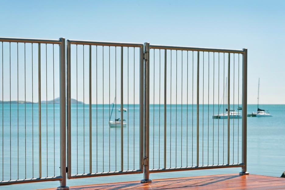 Balustrade Quickwire Stainless Steel - Post height 1030mm - Safe vertical solid wires - Easy to install - Solid