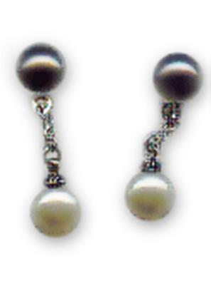 BLING LOGO PIN ENHANCER I have completed ALL Silver Scholar Lessons for New Consultants, attended