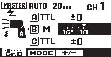 4 Rotate the command dial to choose D and press OK to set all the units in the current group to manual.