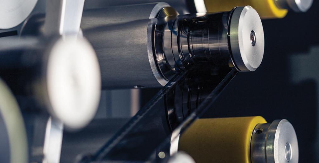 in Figure 6. Most important is the precision roller-gate that offers unparalleled smooth and safe film handling across differing film formats, ranging from 35mm, 16mm and 8mm.