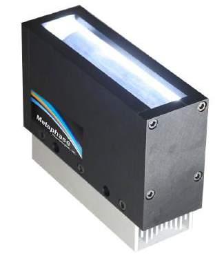 Using high output LED technology, the Oblique/Wrinkle Line light produces high intensity lighting needed for high speed imaging.