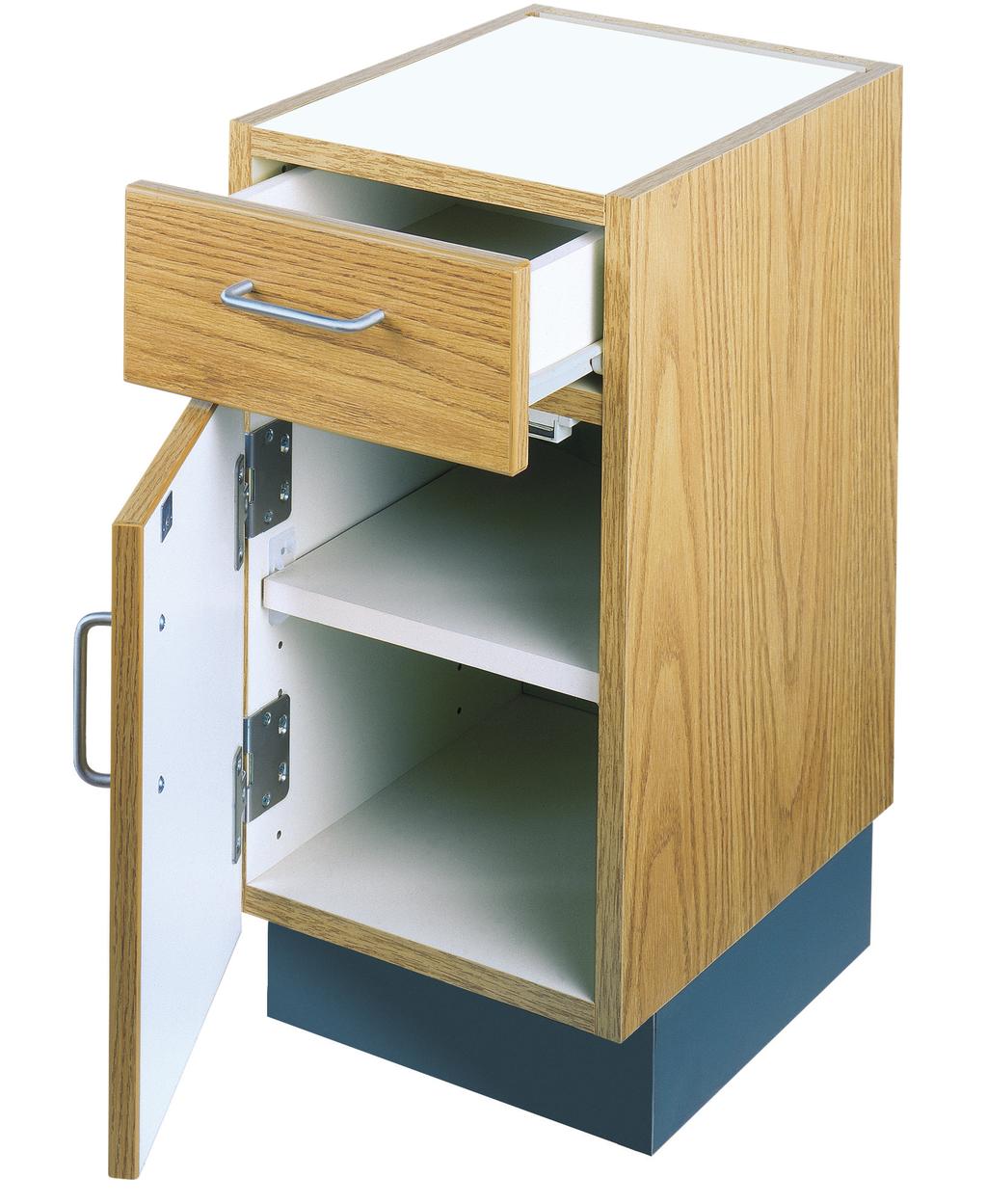WOOD CABINET LINES Q-Line Series Q-Line Series is a high quality, full overlay cabinet system designed for the most demanding environments. The look is clean and modern.