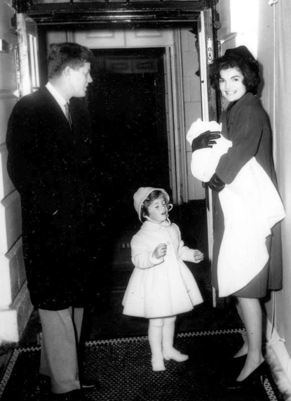 6.03 Research: The Kennedy Image The Kennedy family moves into the White House, January 1961. Photo by Abbie Rowe, courtesy of the National Archives. I. The Kennedy White House was coined Camelot, a magical place, by Jackie Kennedy.
