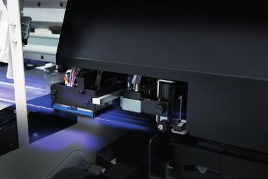Adjustable lamp positioning enables the curing to be finely controlled. Fujifilm Dimatix heads The Acuity LED 1600 uses eight Q-class printheads.