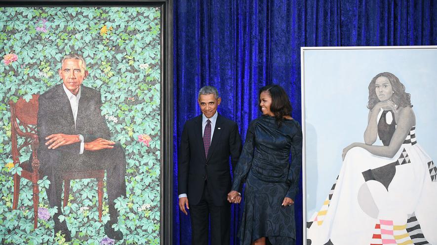 Smithsonian gallery unveils life-size portraits of Obamas by black artists By Washington Post, adapted by Newsela staff on 02.15.