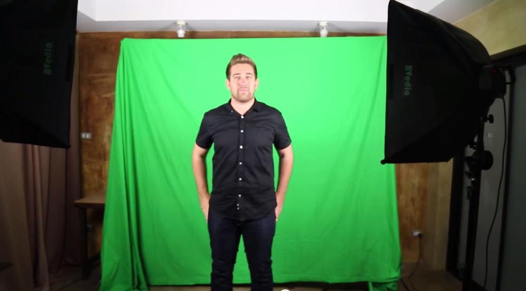 #3: Recording The Video There are two ways in which you can create a Sales Video: in person with a green screen, or on a computer.