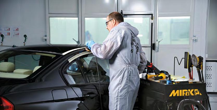 BODYSHOPS AND AUTOMOTIVE AFTERMARKET BODYSHOPS AND AUTOMOTIVE AFTERMARKET ABRANET SETS THE STANDARD Abranet is the product to use when repairing cars.