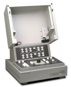 B1505A Modules N1259A-300 Module Selector N1259A-010 Inline package socket module (3 pin) N1259A-022 100 k R-Box N1259A-033 1 k R-Box 11 x Test leads