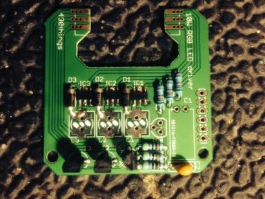 Install the 2N3904 transistors (T1,T2,T3) (flat