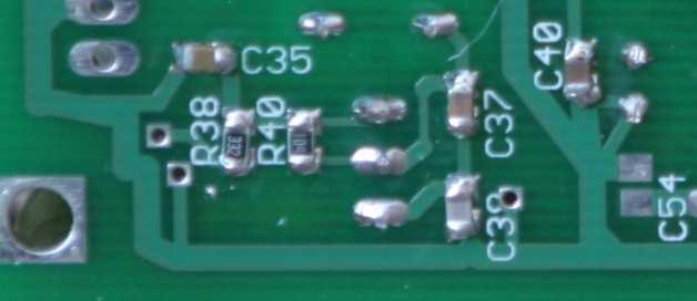 Install resistors: Top side R39 & R52 (1K marked 102), R42 (100K marked 104) Install varicap tuning diode: Top side D2 (MV209). Caution! Install with the polarity as shown above!