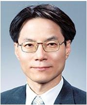 JOURNAL OF ELECTROMAGNETIC ENGINEERING AND SCIENCE, VOL. 6, NO. 4, OCT. 06 Hyunjin Shim received a B.S. degree from Ritsumeikan University in Kyoto, Japan in 0 and an M.S. degree from Seoul National University in Seoul, Korea in 04.