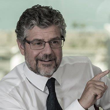 GMG Trust Marco Rapaglia Group Managing Director & COO Marco Rapaglia joined Geneva Management Group as the Group s Chief Operating Officer in April 2014.