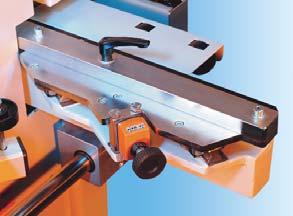 control for first cutting head Patented ProLock screw-in clamping system ensures rapid tool