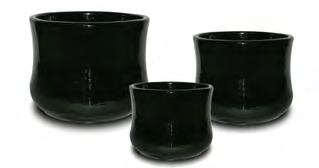 This pallet includes 27 x 3pc sets of our Tuxedo Bubble Pots, equally mixed in the three