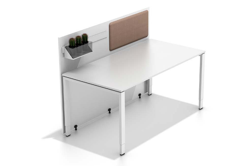 T-PANEL PURE The Pure table panel fulfils a variety of functions: it creates a personal working environment, and divides the office through different heights, as well as colour and material