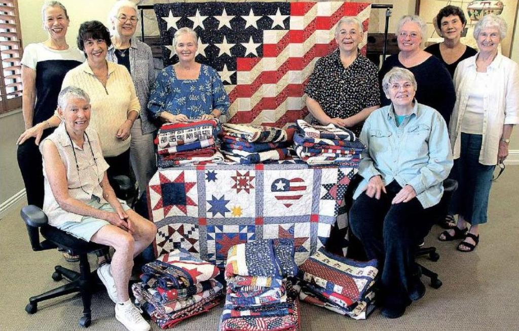 Wrapped in red, white and blue Local organizations team up to honor veterans with patriotic quilts BRETT LEIGH DICKS, NEWS-PRESS correspondent November 10, 2015 12:16 AM http://www.newspress.
