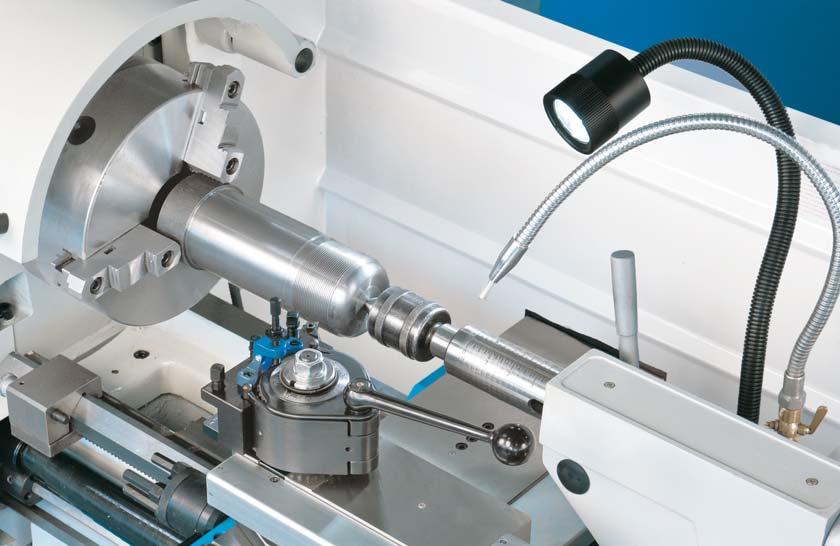 5 kw headstock motor ensures powerful machining spindle speeds are infinitely variable from 30 to 550 and 550 to 3000