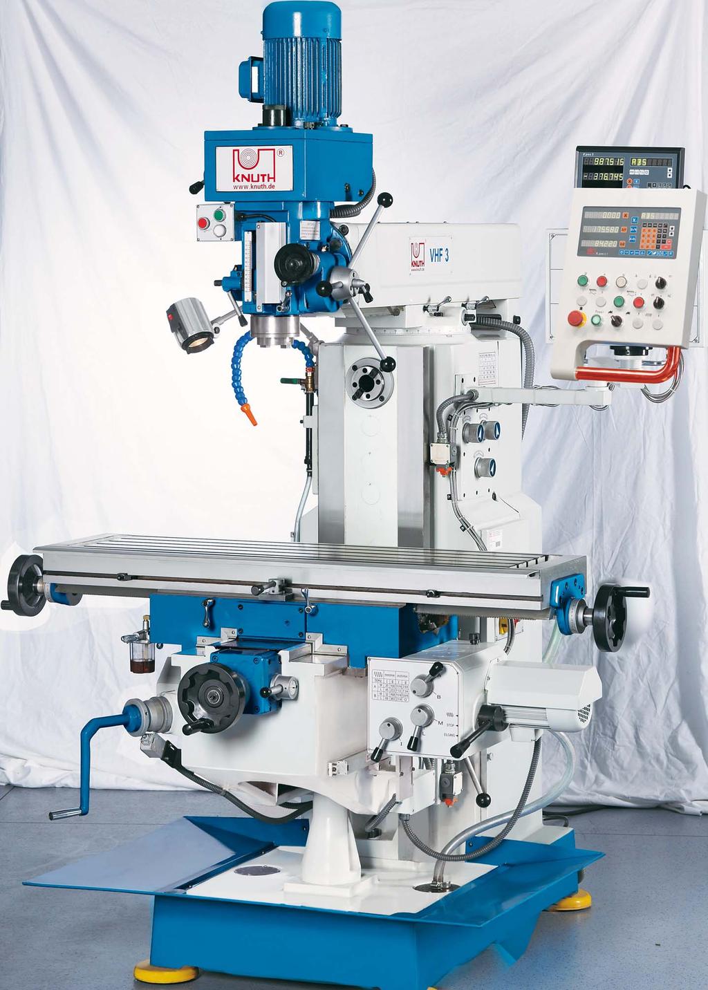 1024 - Y axis mm/min 1024 - Z axis mm/min 670 Vertical cutter head spindle mount ISO 40 spindle speeds (from - to / number) min -1 90-2000 / 8 quill stroke mm 120 quill feeds (3) mm/rev 0.08; 0.15; 0.
