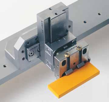 5 3R-200.XJ-X Angled holder, 3R-292.23 For clamping a workpiece or fixture on a mounting head. Can be supplemented with 3Ruler accessories.