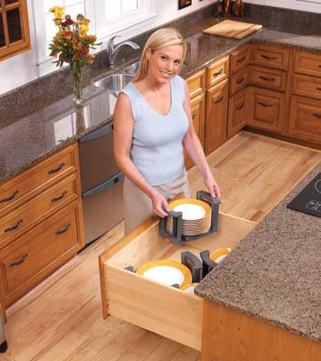 TANDEM plus BLUMOTION Appreciate the beauty of wood drawers BLUMOTION soft closing, smooth running action and dependability for the lifetime of the cabinet have made TANDEM the premium concealed