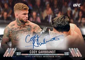 Knockout Autograph Cards Knockout Autographs Up to 25 subjects featuring select athletes with on-card autographs.