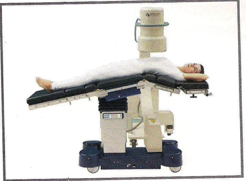 ultrasunete de tipul Sonotom și aparatele de ablație a tumorilor prin curenți de radiofrecvență de