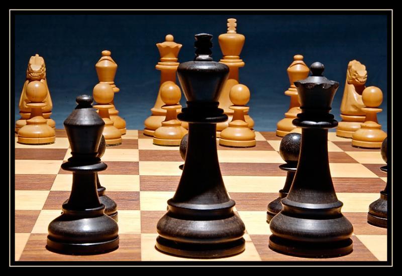 , Chess, Checkers) Fully observable and