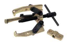 Twin/Triple Leg Mechanical Pullers 082300 Gold Standard Twin/Triple Leg Puller For removing bearings, gears, pulleys and sprockets. 2 position adjustable legs for increased pulling options.