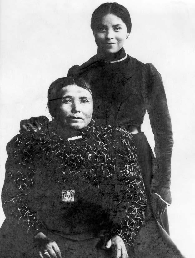 Indian Mary Will-wi-ity Stooquin, daughter of Chief Tumulth, with her daughter Abbie Williams.