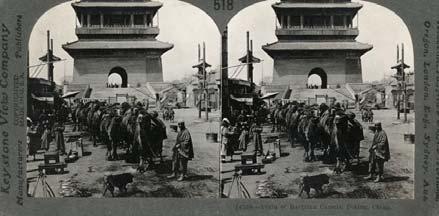 30,00 82 KEYSTONE. Train of Bactrian Camels, Peking, China. Meadville, New York, a.o., Keystone View Company, ca.