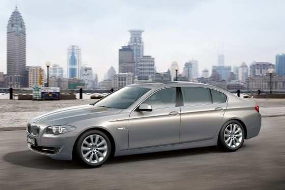Car industry: Stretched models The Chinese 5-Series