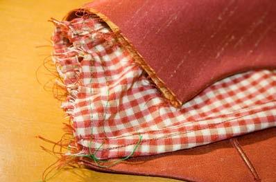 have ease once the fabric is bonded with the Fusible Acro. Sew two basting lines, one ¼ and one ¾, from the edge.