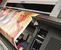 flexible UV inks formulated specially for the Xaar heads, a fully automated unwinder/winder unit for media rolls up to 100 kg, a front-end Windows