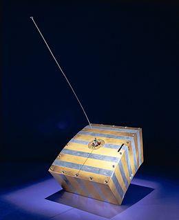 History of Amateur Radio Satellites Project OSCAR and AMSAT OSCAR 1 Launched 12DEC62 CW Transmitter: 140 mw on 144.
