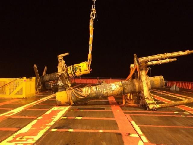 Everest Wellhead Recovery Debris / netting removal completed prior to start of wellhead severance