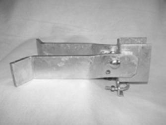 HEAVY PRESSED STEEL LATCH Heavy pressed steel forks are 8 gauge x 1" fittings that along with gate collars form a fork latch assembly.