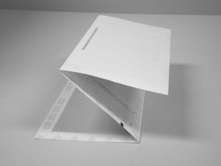 The panel lengths are equal for standard folds, uneven folds have two panels that are the same size and the third