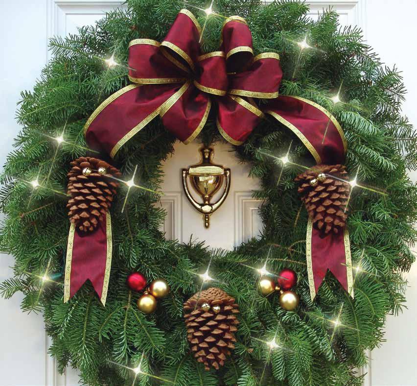 Victorian Christmas Wreath (Shown with LED Light Set.