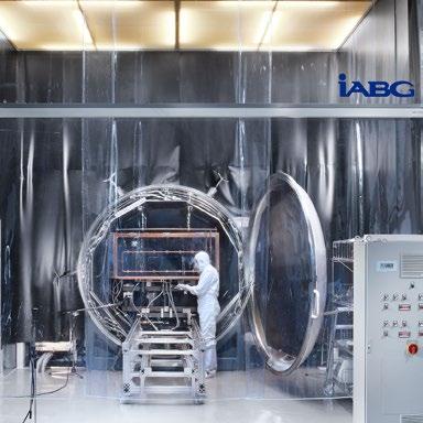 Thermal vacuum tests Under the sun with IABG In our solar simulation / thermal vacuum chambers flight systems are tested to their extreme. The biggest chamber with 6.