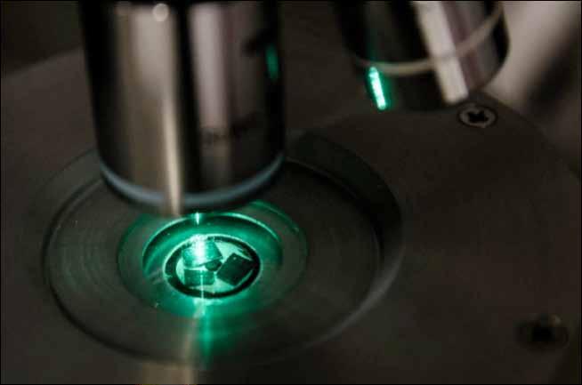 A research team at Singapore s Nanyang Technological University (NTU) has successfully used a laser to cool down a semiconductor material known as Cadmium Sulfide.