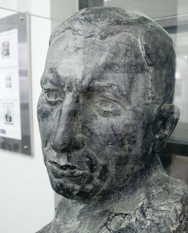 Bust of Banting Bust of Sir Frederick Banting Here we have a bust of the Father of Insulin Sir Frederick Banting.